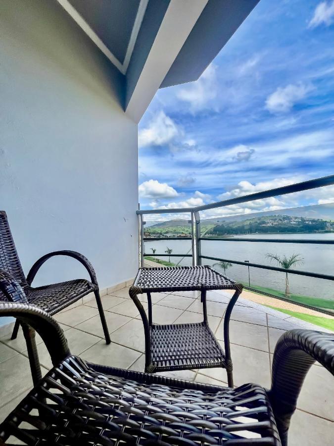 Lara'S Hotel Капітоліу Екстер'єр фото